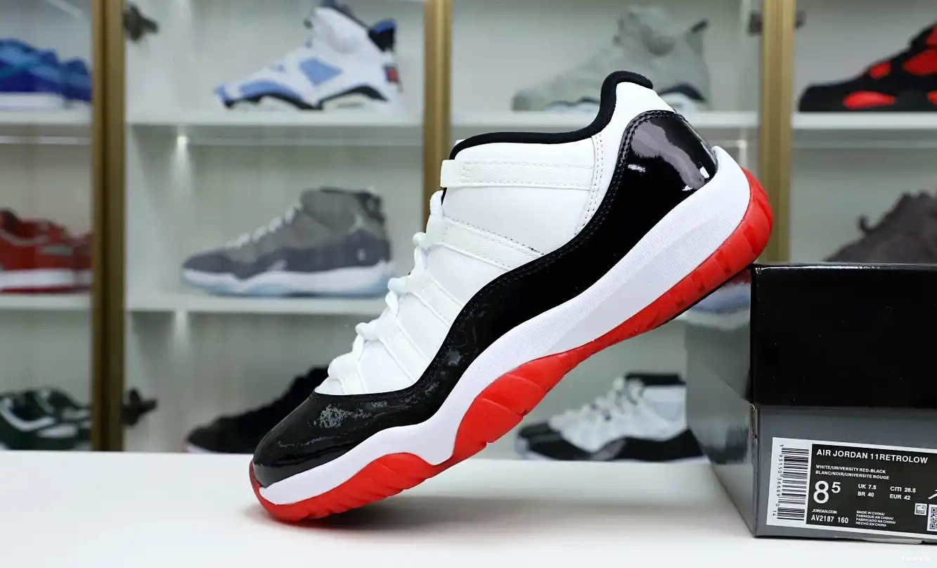 AIR WHITE LOW JORDAN 11 BRED 0602